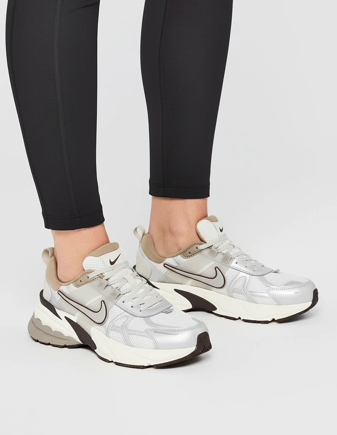 کتونی دویدن زنانه نایک Nike V2K Run W
