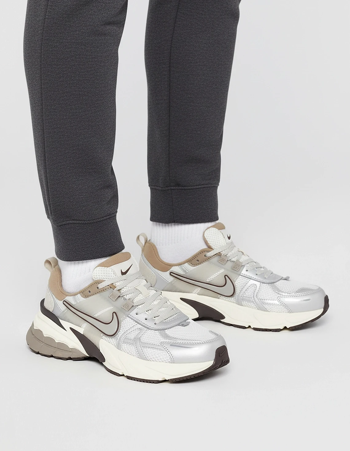 کتونی دویدن مردانه نایک Nike V2K Run M