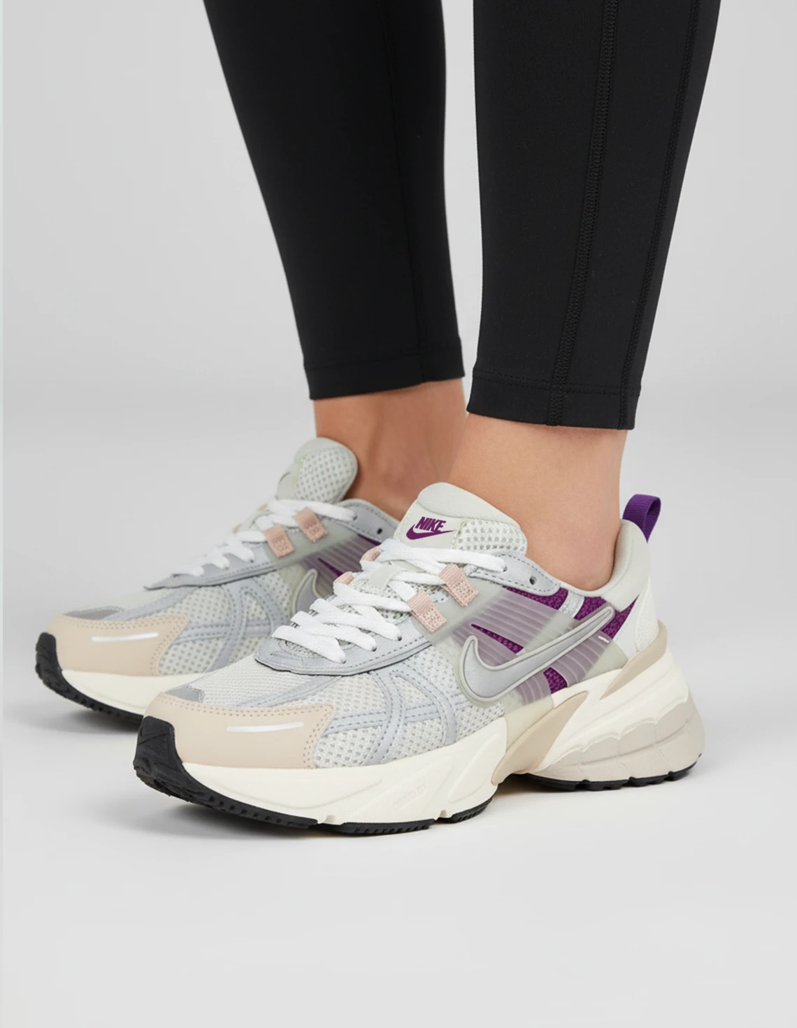 کتونی دویدن زنانه نایک Nike V2K Run W