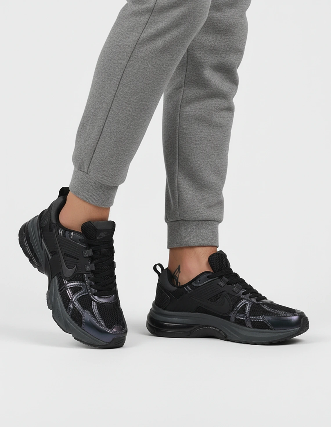 کتونی دویدن مردانه نایک Nike V2K Run M
