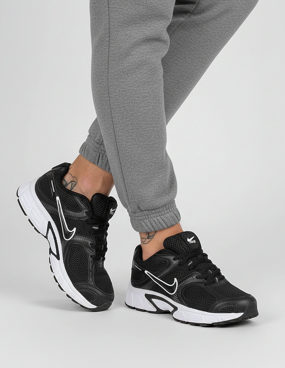 کتونی دویدن Unisex نایک Nike V5K Run Summit U