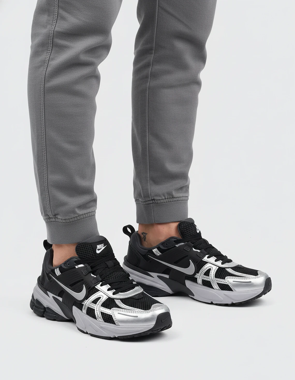 کتونی دویدن مردانه نایک Nike V2K Run M