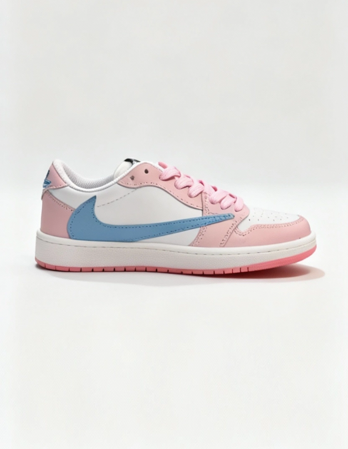 کتونی روزانه زنانه نایک Nike Jordan 1 Low Travis Scott W
