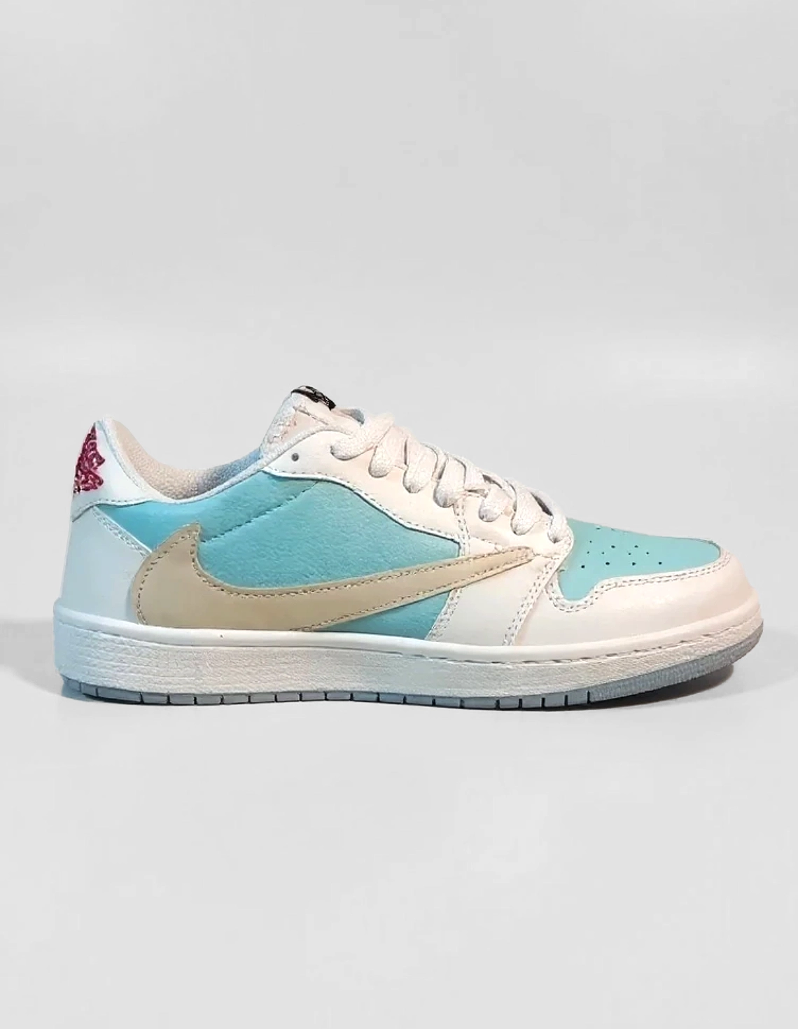 کتونی روزانه مردانه نایک Nike Jordan 1 Low Travis Scott M