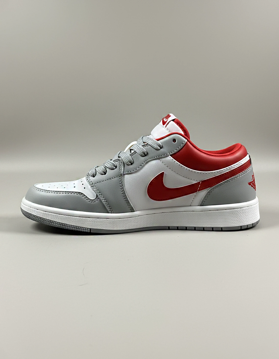 کتونی روزانه زنانه نایک Nike Air Jordan 1 Low LX W