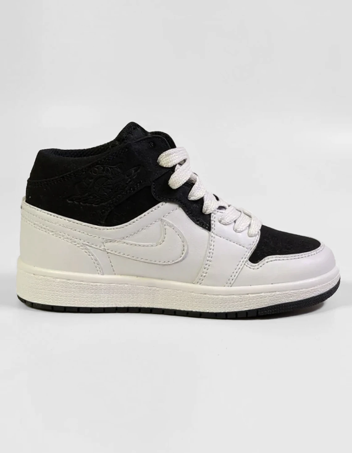 کتونی روزانه زنانه نایک Nike Air Jordan 1 Mid Dark W