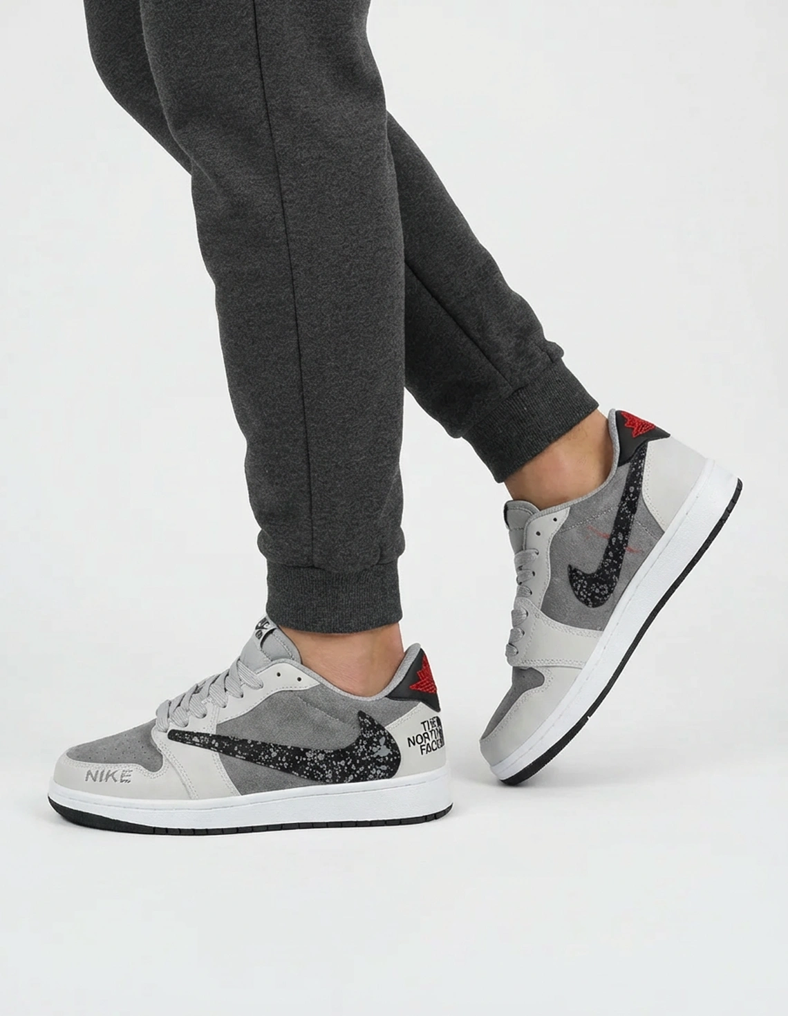 کتونی روزانه مردانه نایک Nike Jordan 1 Low Travis Scott M