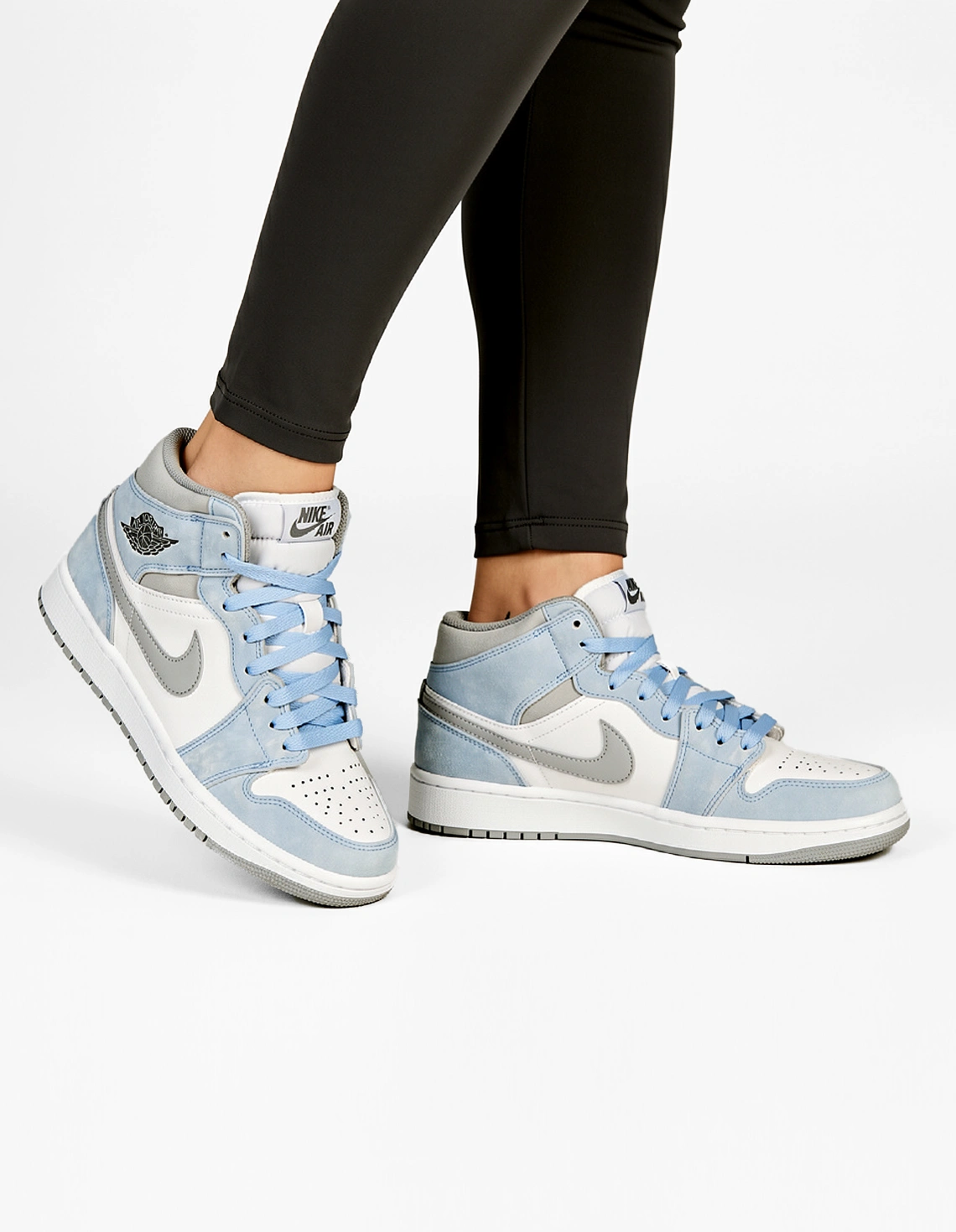 کتونی روزانه زنانه نایک Nike Air Jordan 1 Retro Og W