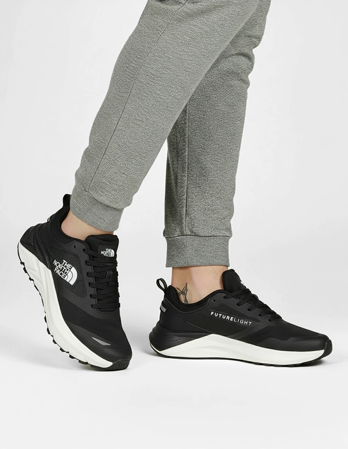 کتونی پیاده روی مردانه نورث فیس Wave Walk M