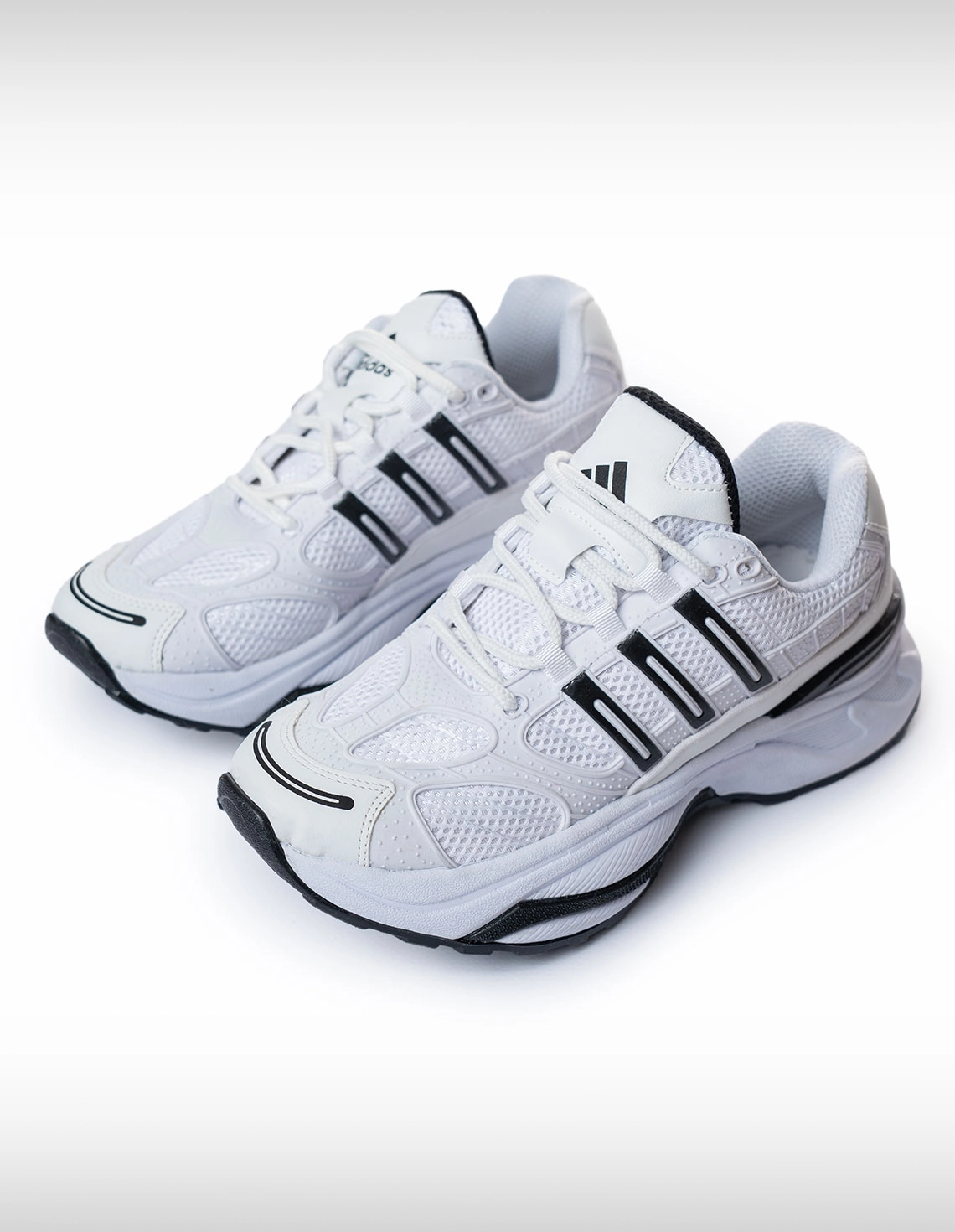 کتونی روزانه مردانه آدیداس Adidas Adidas Ozweego M