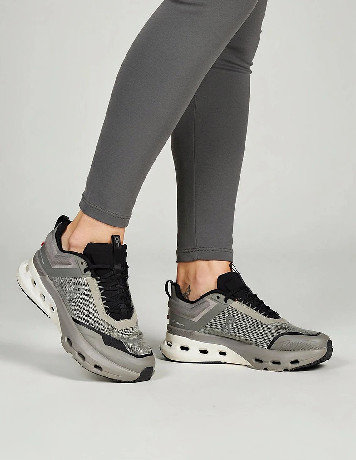 کتونی دویدن Unisex آن رانینگ Pulse Runner U
