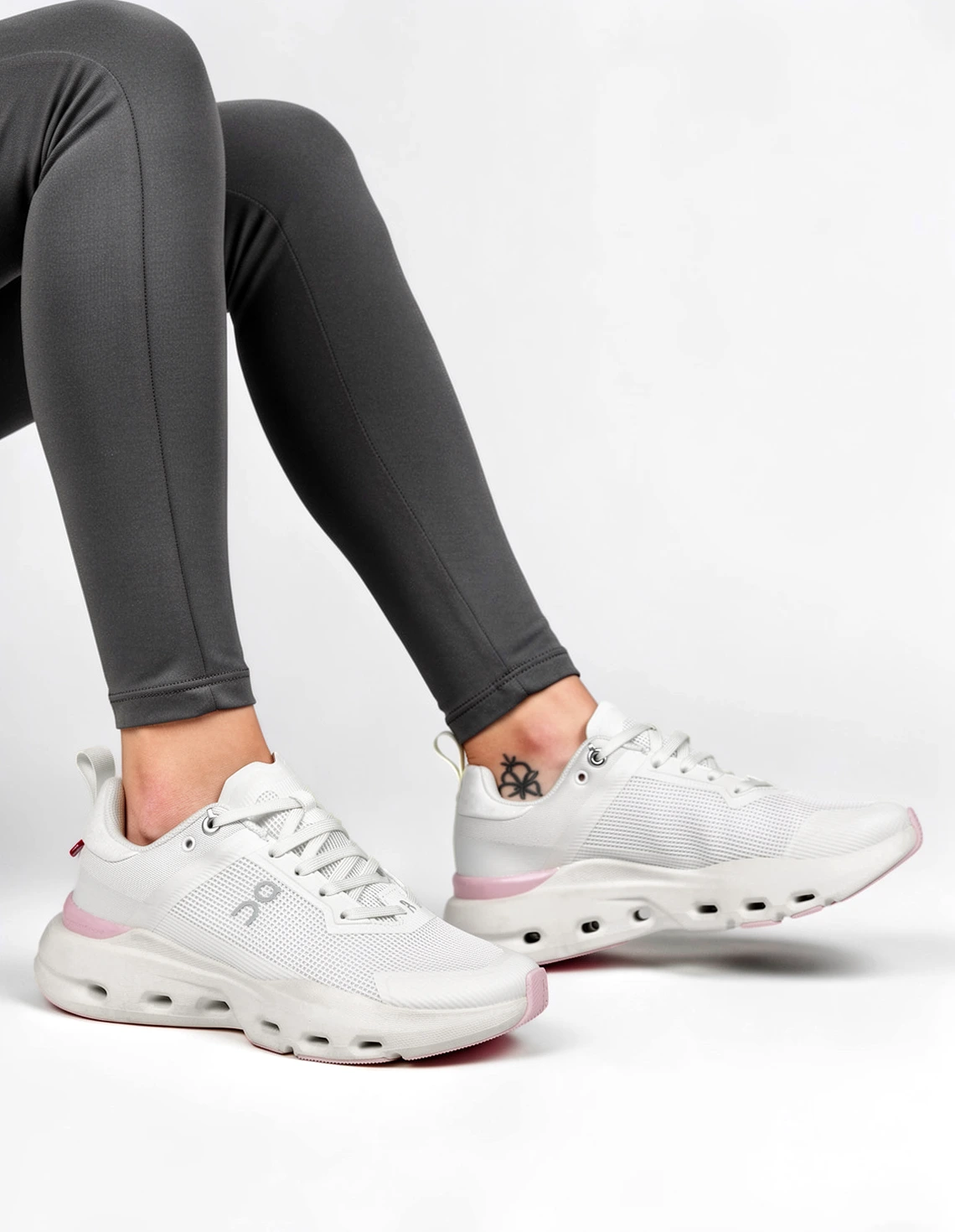 کتونی دویدن Unisex آن رانینگ Cloud Peak U