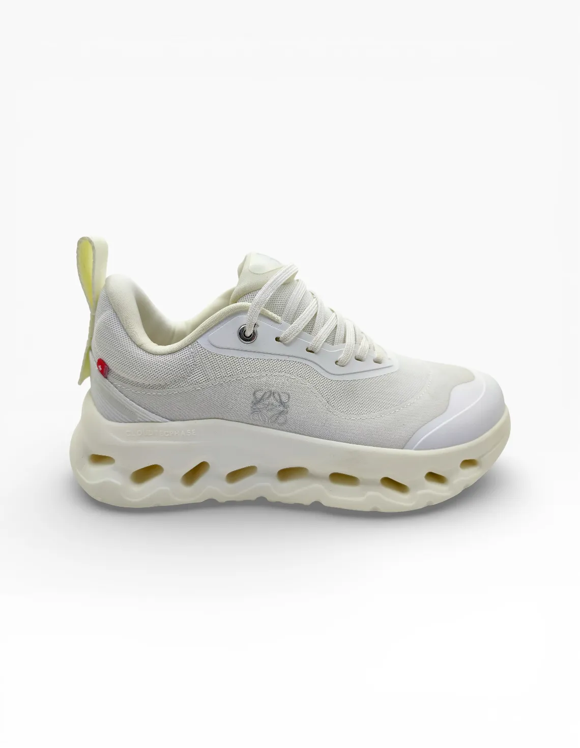 کتونی دویدن Unisex آن رانینگ Cloud Nova U