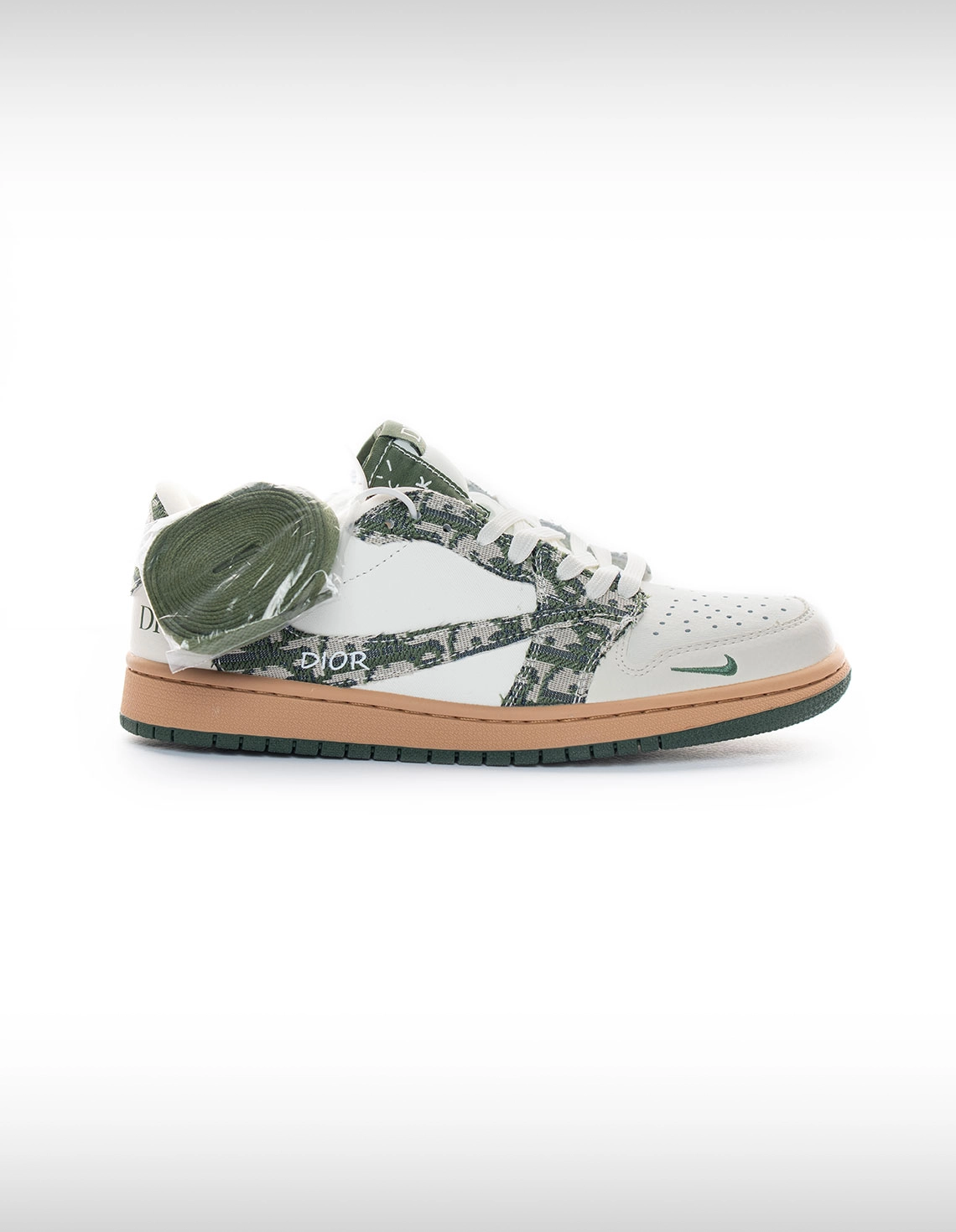 کتونی روزانه مردانه نایک Nike Air Jordan 1 Travis Scott  Dior M