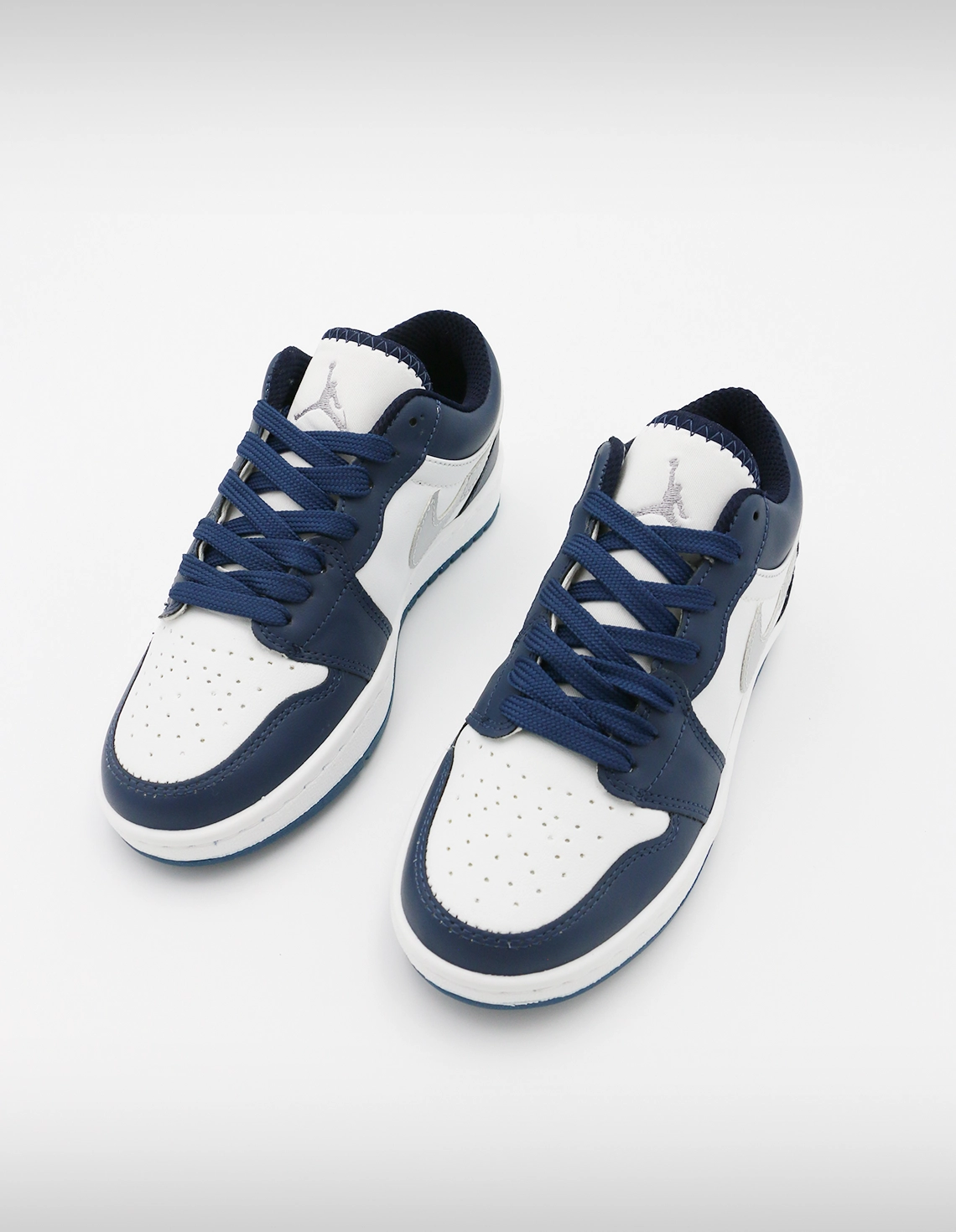 کتونی روزانه زنانه نایک Nike Air Jordan 1 Low LX W