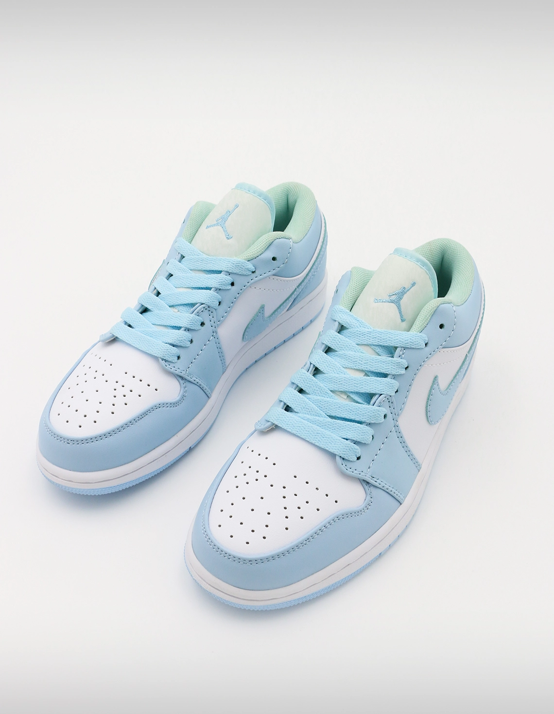 کتونی روزانه زنانه نایک Nike Air Jordan 1 Low OG W