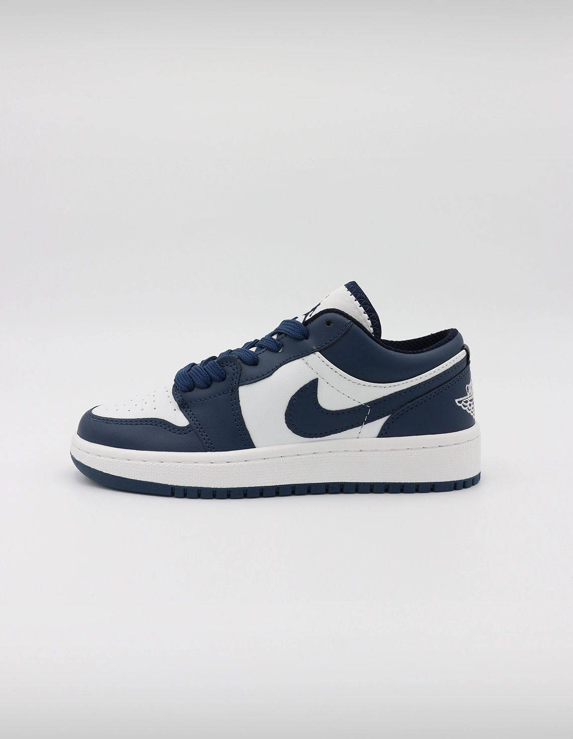 کتونی روزانه زنانه نایک Nike Air Jordan 1 Low LX W
