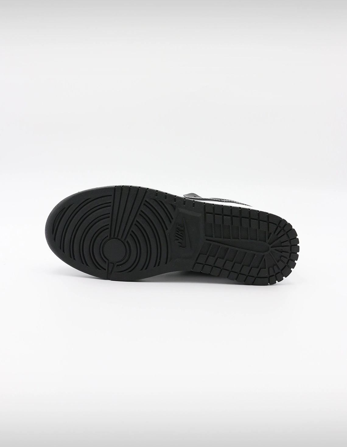 کتونی روزانه زنانه نایک Nike Air Jordan 1 Mid Dark W